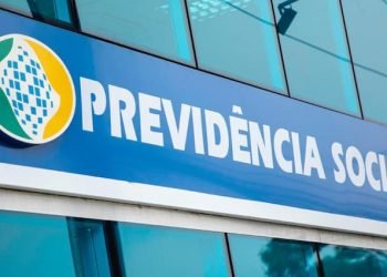 O INSS afirma que não pretende interromper os benefícios de aposentados e pensionistas devido à ausência de comprovação de vida.