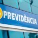 O INSS afirma que não pretende interromper os benefícios de aposentados e pensionistas devido à ausência de comprovação de vida.