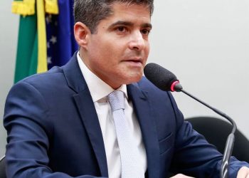 ACM Neto questiona no aniversário da Promessa da Ponte: “Por quantas gerações continuaremos a ouvir a mesma ladainha?”