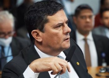 O julgamento que poderia levar à cassação de Sergio Moro está sendo retomado pelo TRE.