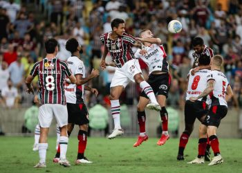 Fugir do rebaixamento vira principal preocupação do Fluminense