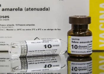 Vacina contra febre amarela já está disponível; veja quem pode tomar