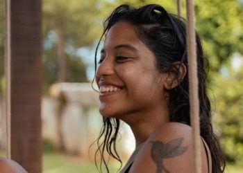 Corpo de Juliana Marins é enterrado em Niterói