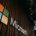 Microsoft economiza R$ 2,78 bilhões com IA, mas é criticada após demissões em massa